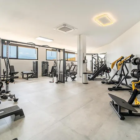 Penthouse In El Paraiso - Takecaremalaga Estepona