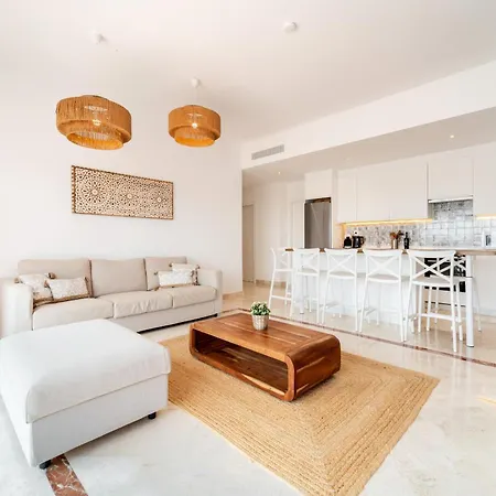 Penthouse In El Paraiso - Takecaremalaga