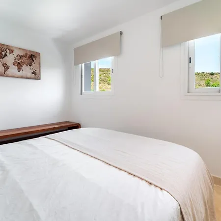 Apartment Penthouse In El Paraiso - Takecaremalaga