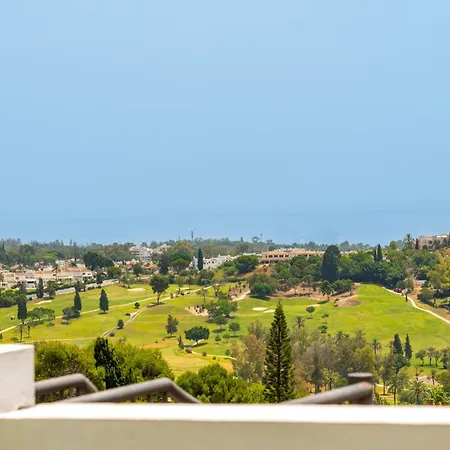 Penthouse In El Paraiso - Takecaremalaga *