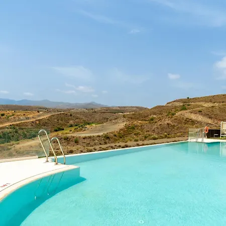 Penthouse In El Paraiso - Takecaremalaga
