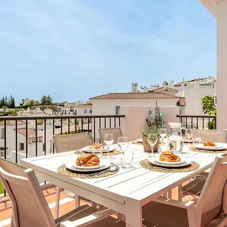 Penthouse In El Paraiso - Takecaremalaga Estepona